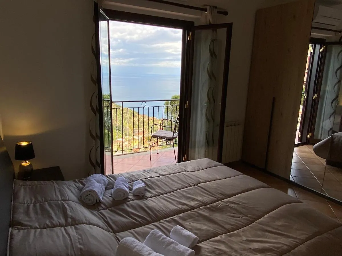 Casa Pasitea Villa Taormina Italy